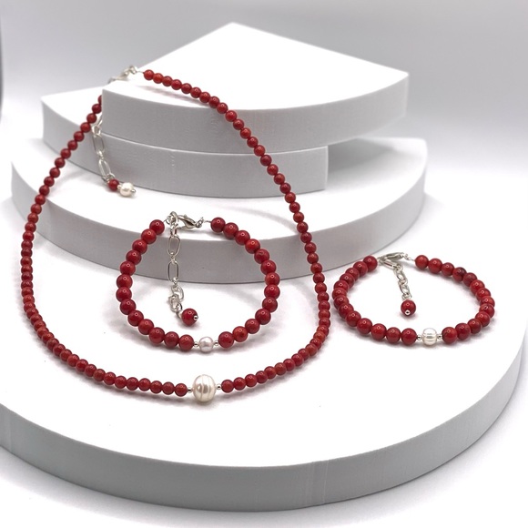 Simple but Beautiful Red Coral and Genuine Pearl Necklace - Picture 12 of 14